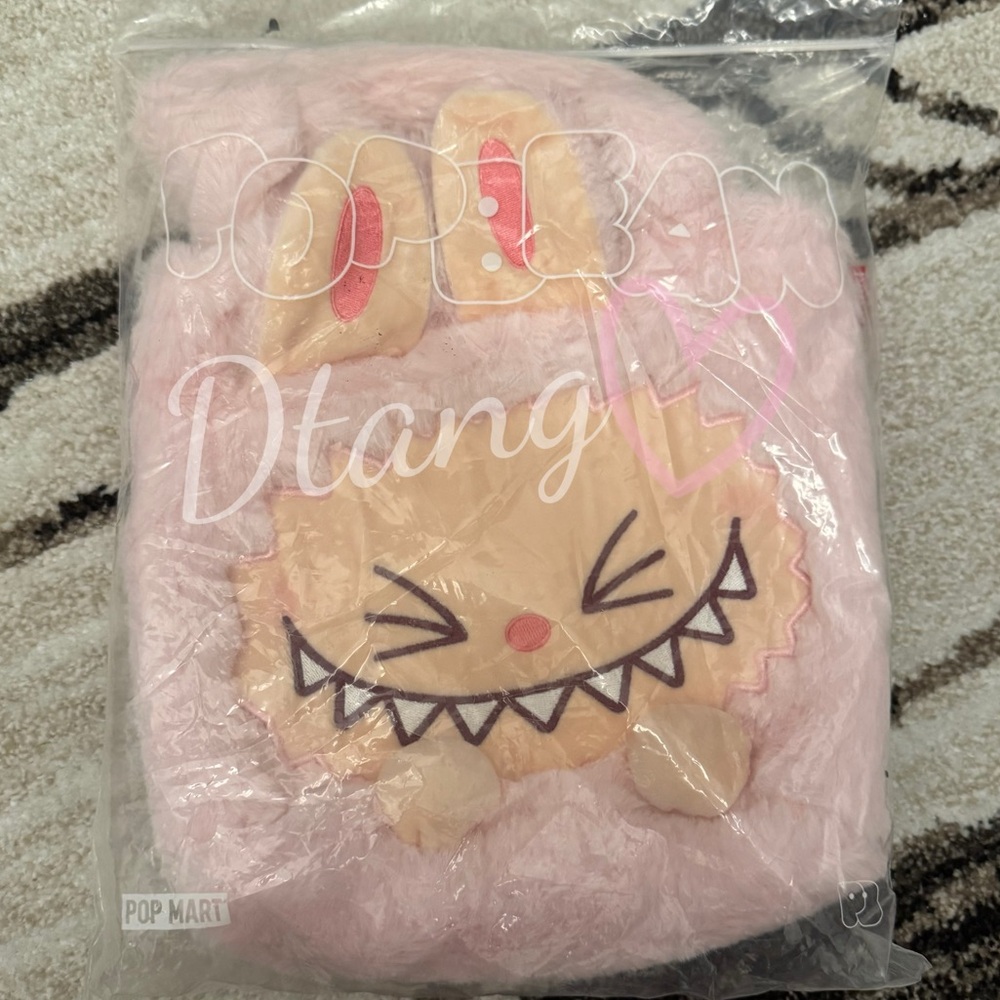 [SOLD‼️] Labubu pop bean tote bag